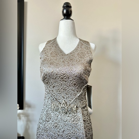 THEIA Metallic Brocade Dress - Picture 2 of 16